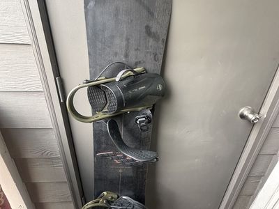 Arbour Snowboard