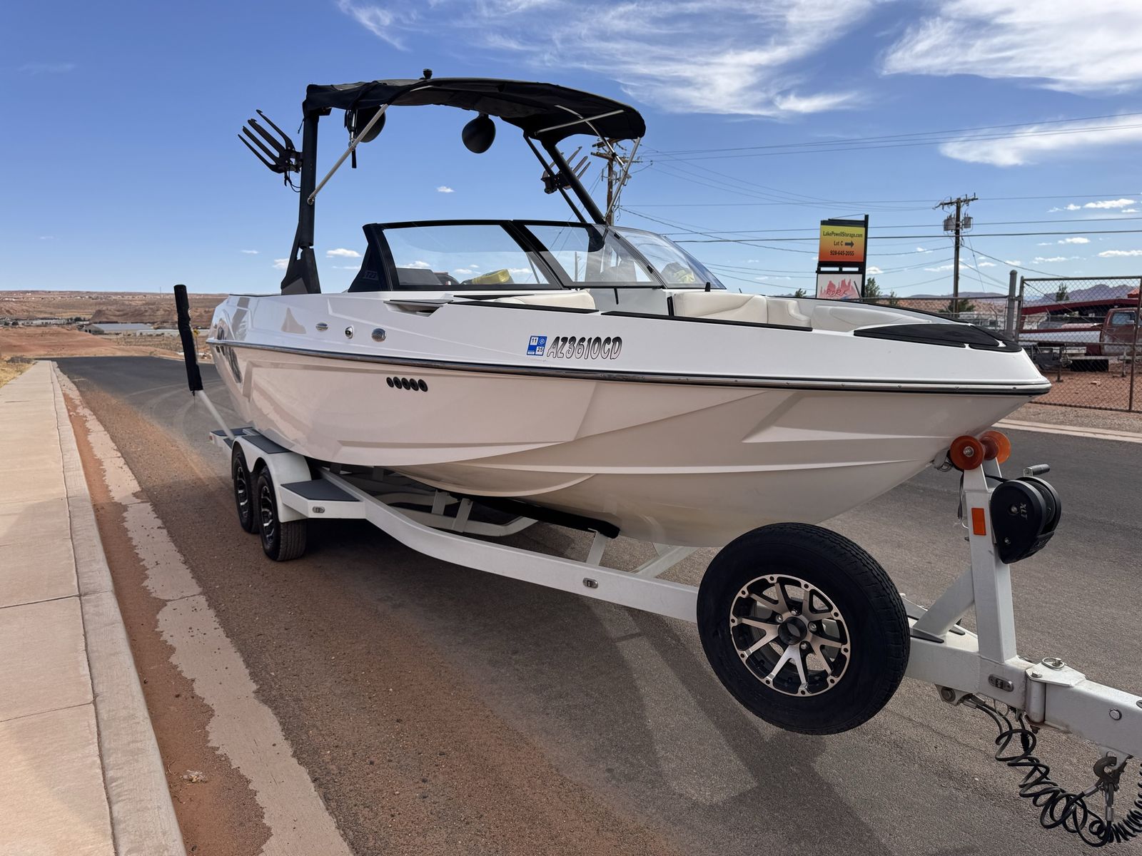 2023 Axis T220 Wakeboard Boat