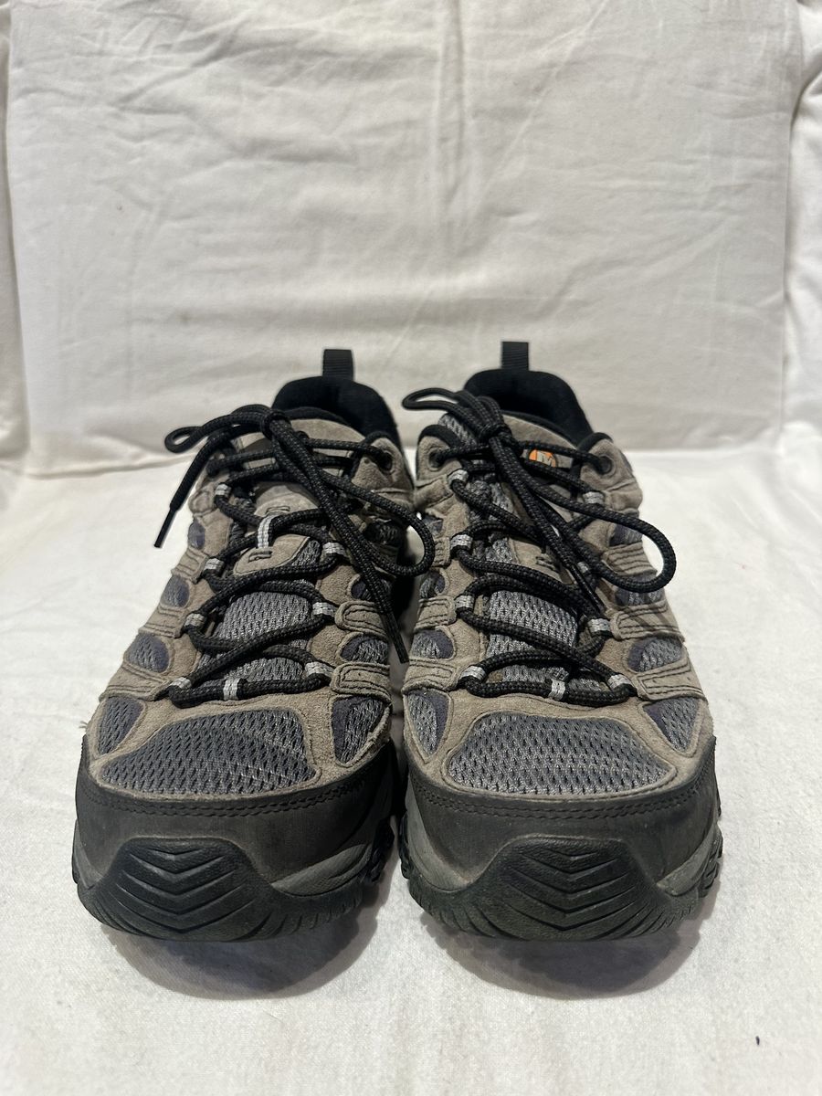 Merrell Men’s 10.5 Grey Gore-Tex, Hiking Shoes