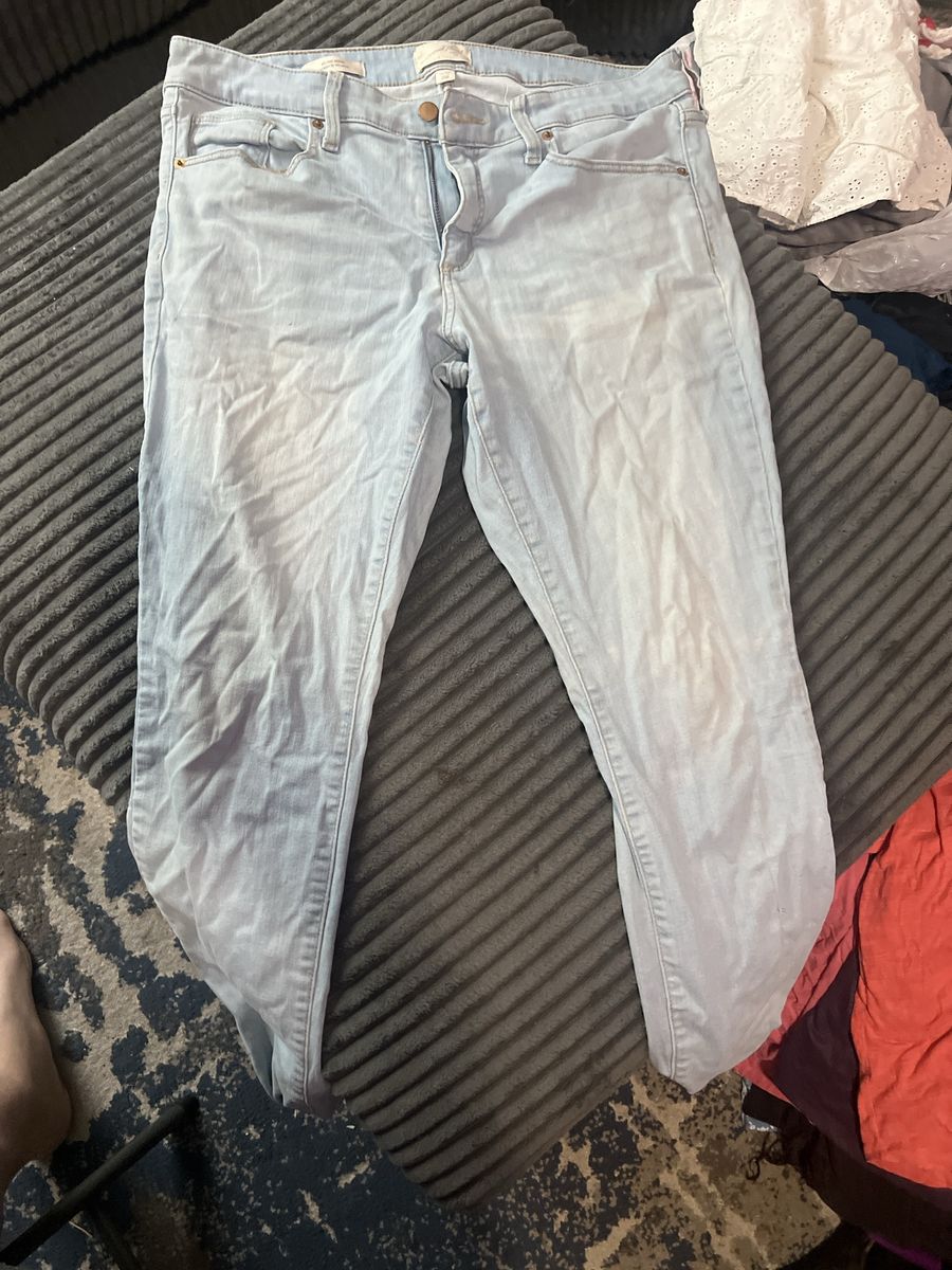 Universal Thread Light Wash Skinny Jeans Size 14/32