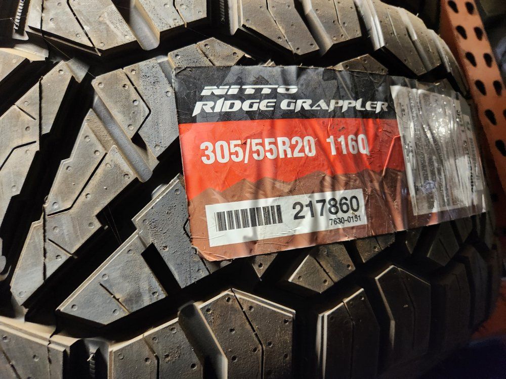 305/55r20 nitto ridge grappler