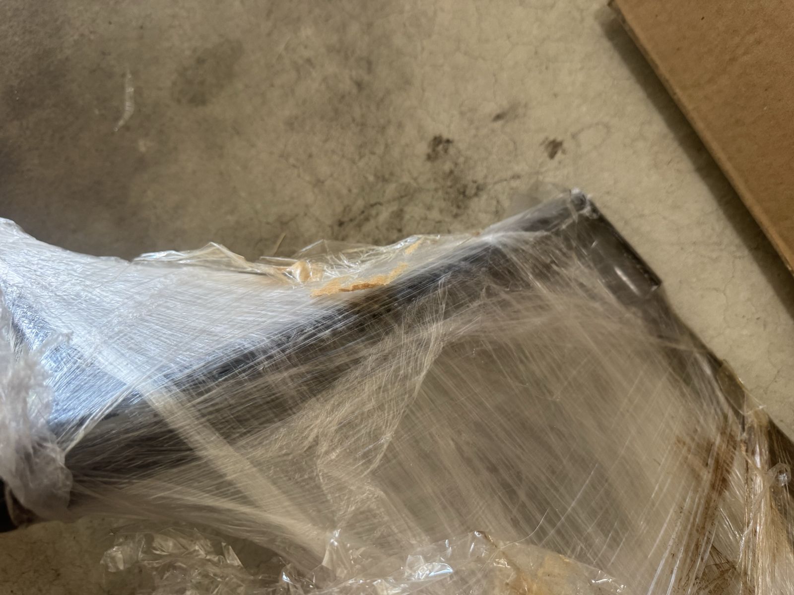 Main image 6