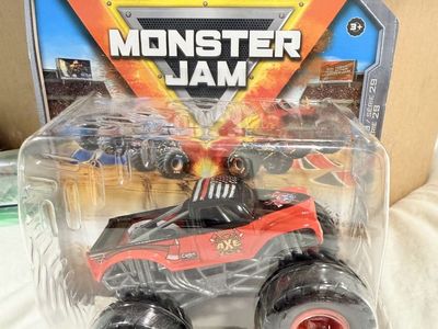 Monster Jam 1/64 Scale Axe Red Monster Truck Die-Cast Vehicle Series 29 Age 3+