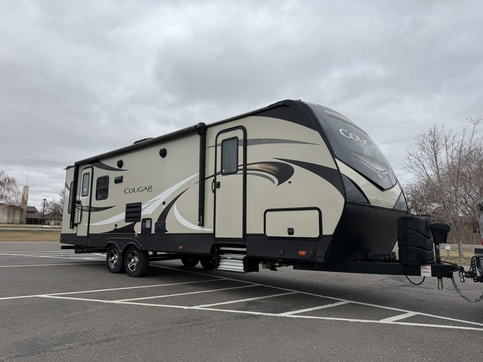 2019 Keystone Cougar Half Ton 27SABWE