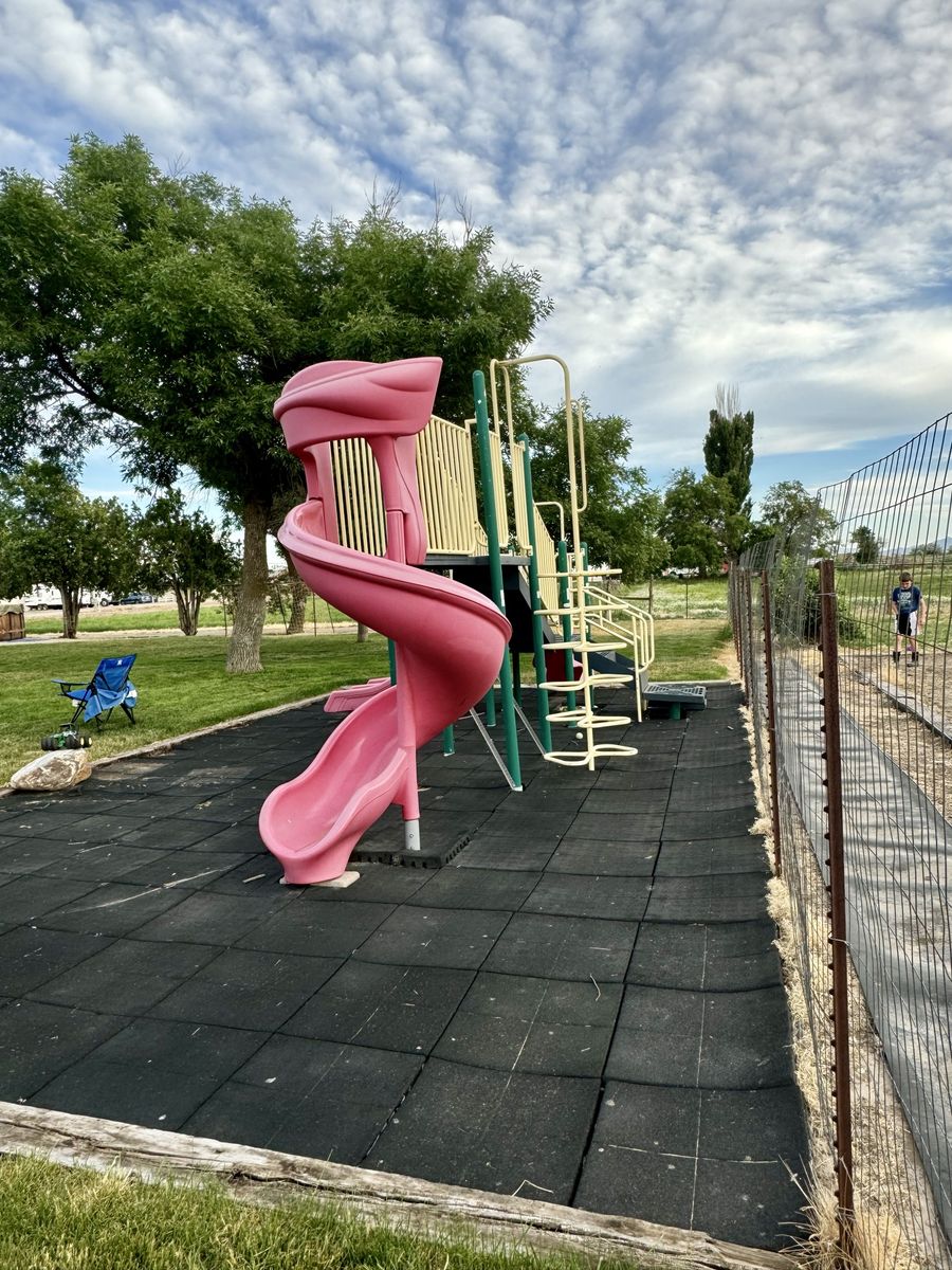Playground Rubber Tiles 2'x2'x2 1/2"