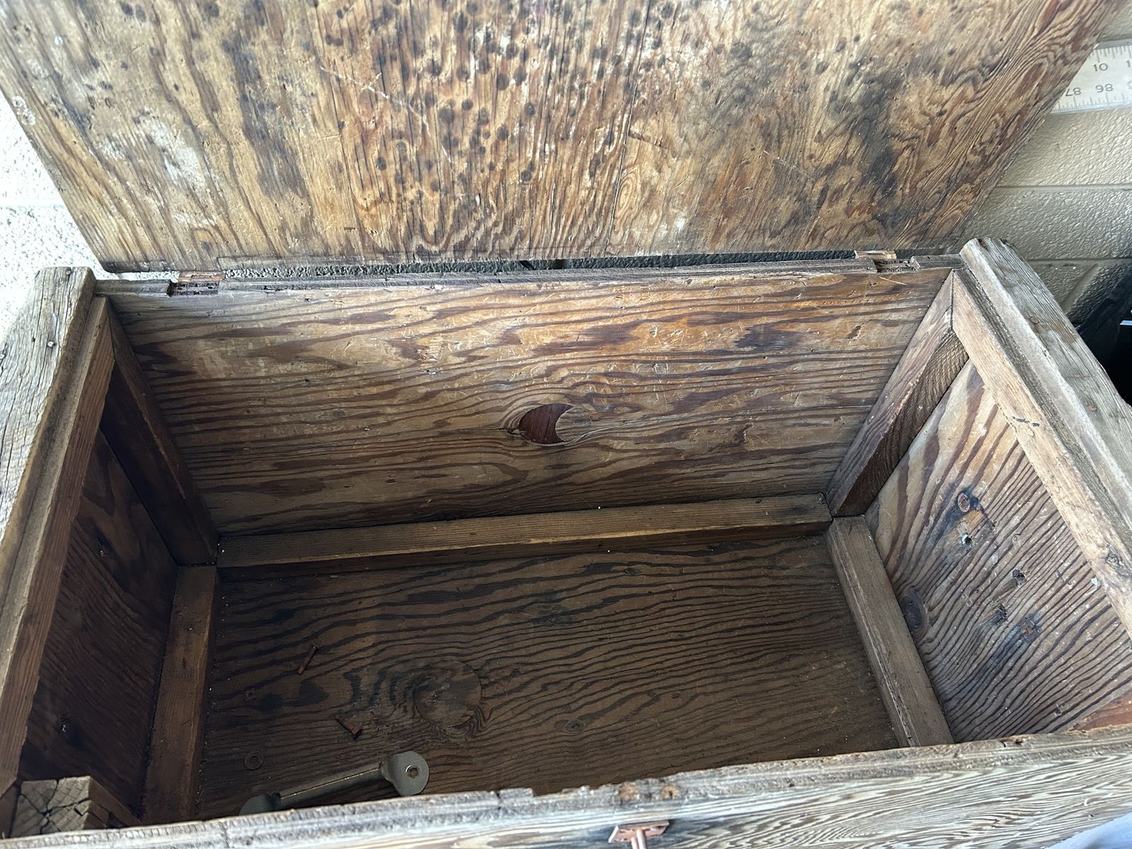 Vintage Wood Heavy Trunk Coffee Table