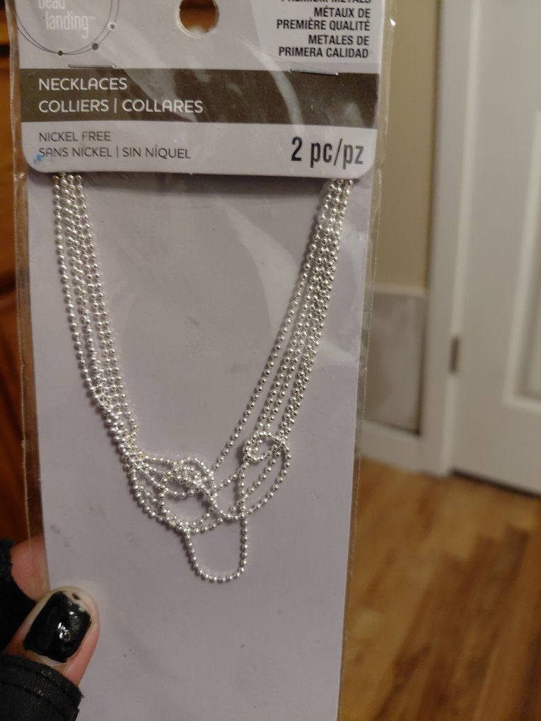 2 Piece necklaces