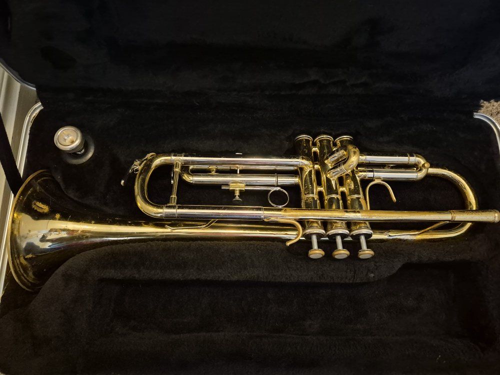 Eastman Trumpet with Guarantee 