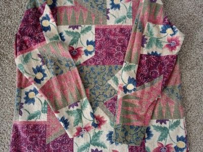 Ladies Long Sleeve Floral Top