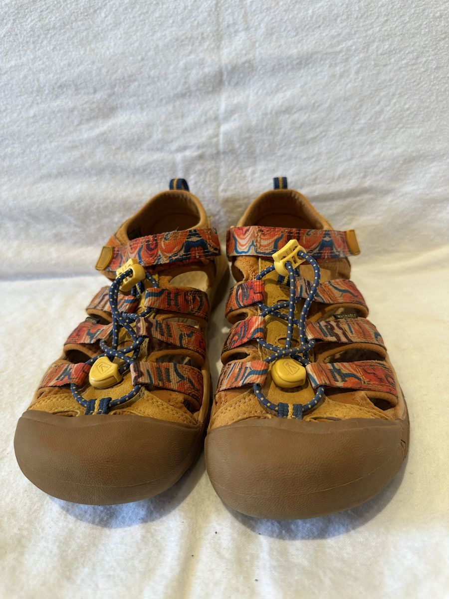 Keen Youth Size 5 Orange/Blue, Hiking Sandals
