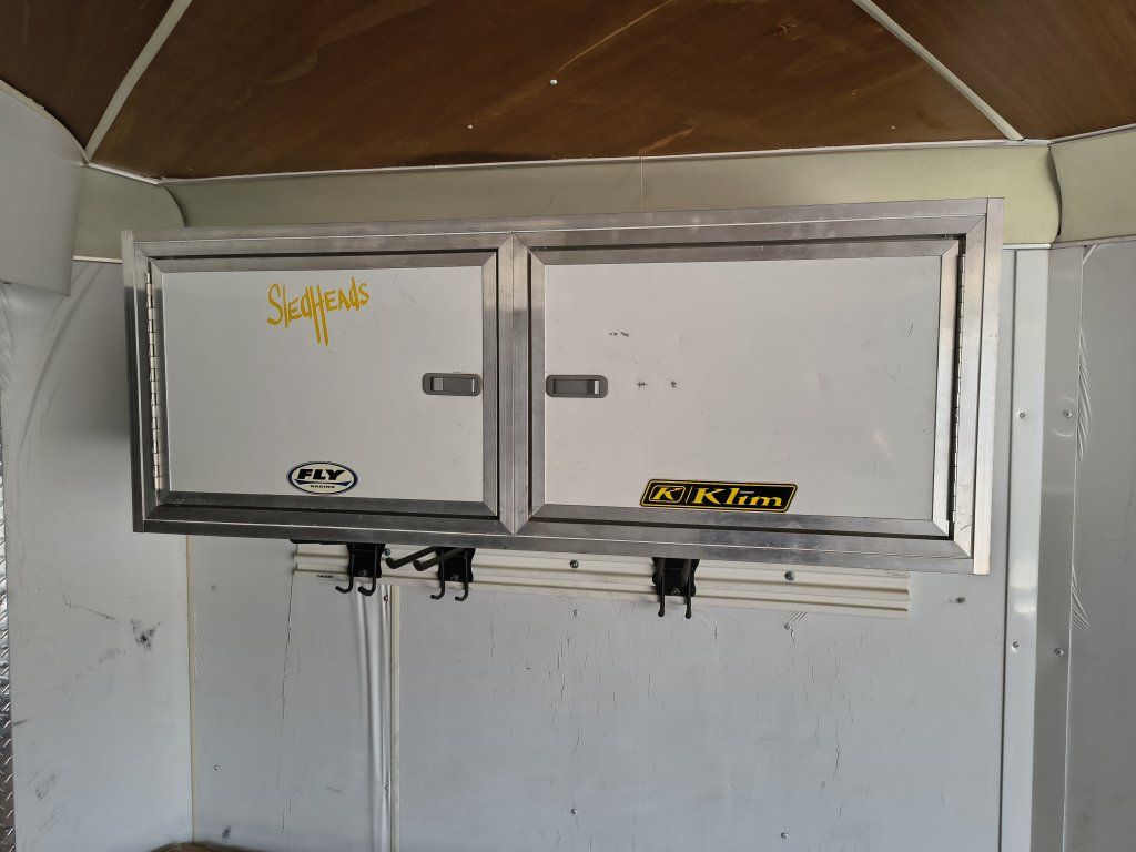 Main image 5