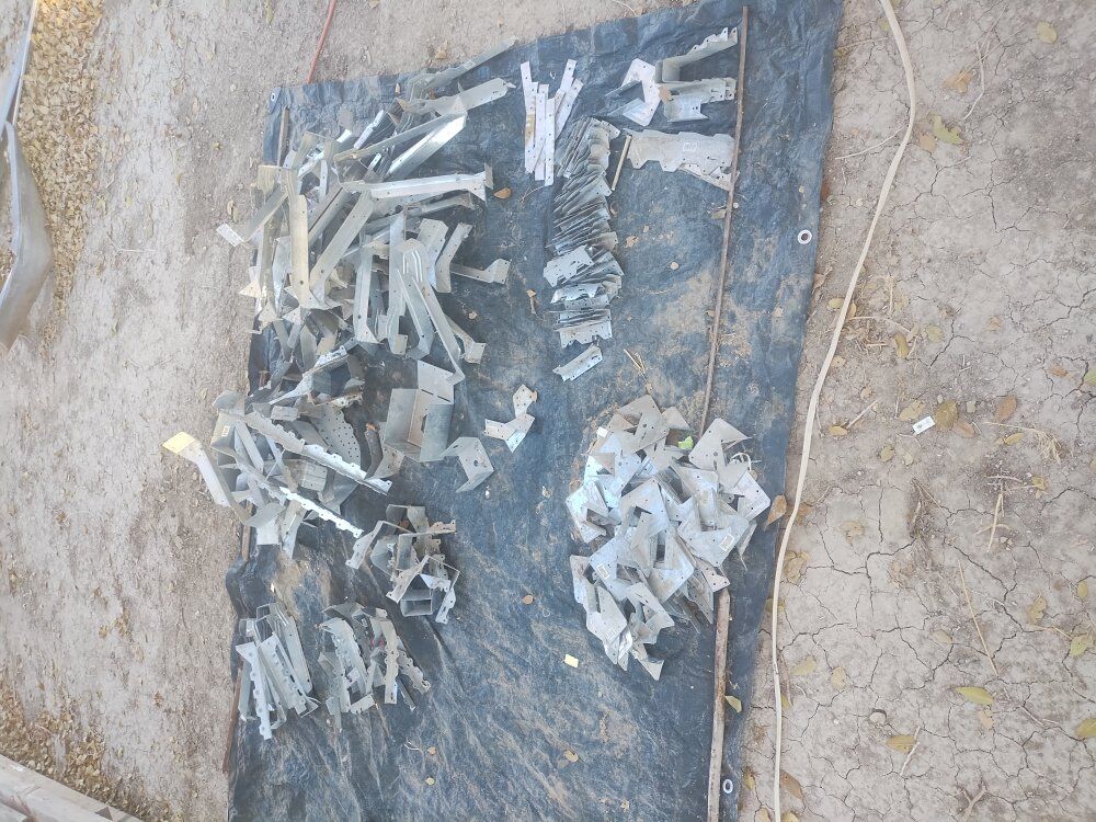 Framing Joyce Braket Hangers