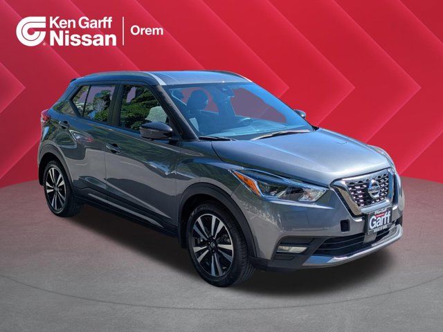2020 Nissan Kicks SR