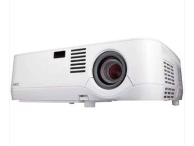 NEC NP410W 3LCD Projector