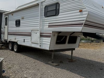 1997 Forest River Sierra 5th Wheel Travel Trailer with Slide Out