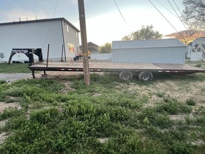 36’ Hillsboro trailer