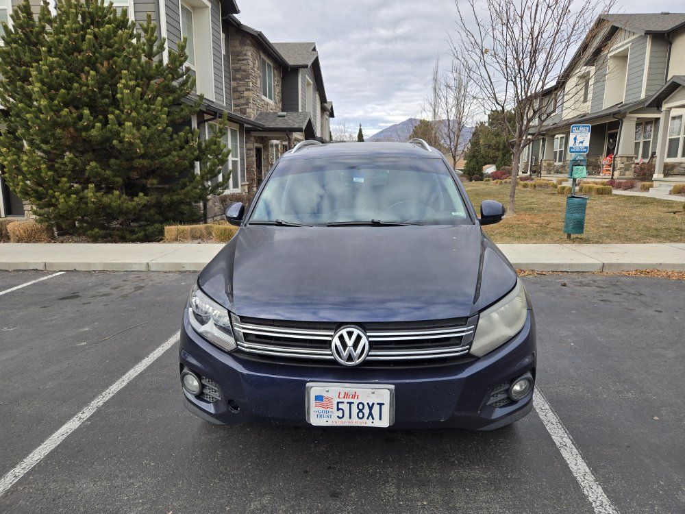 2012 Volkswagen Tiguan 2.0T Limited S