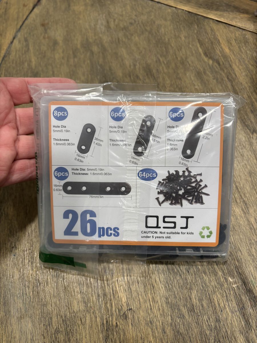 26-Piece Flat Mending Plate Bracket Set