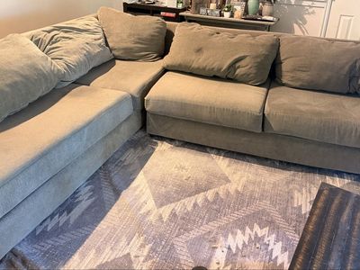 Sectional couch