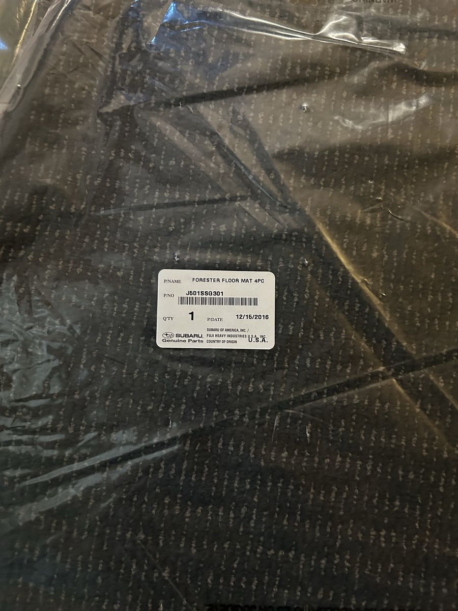 New Subaru Forester Carpet Floor Mats