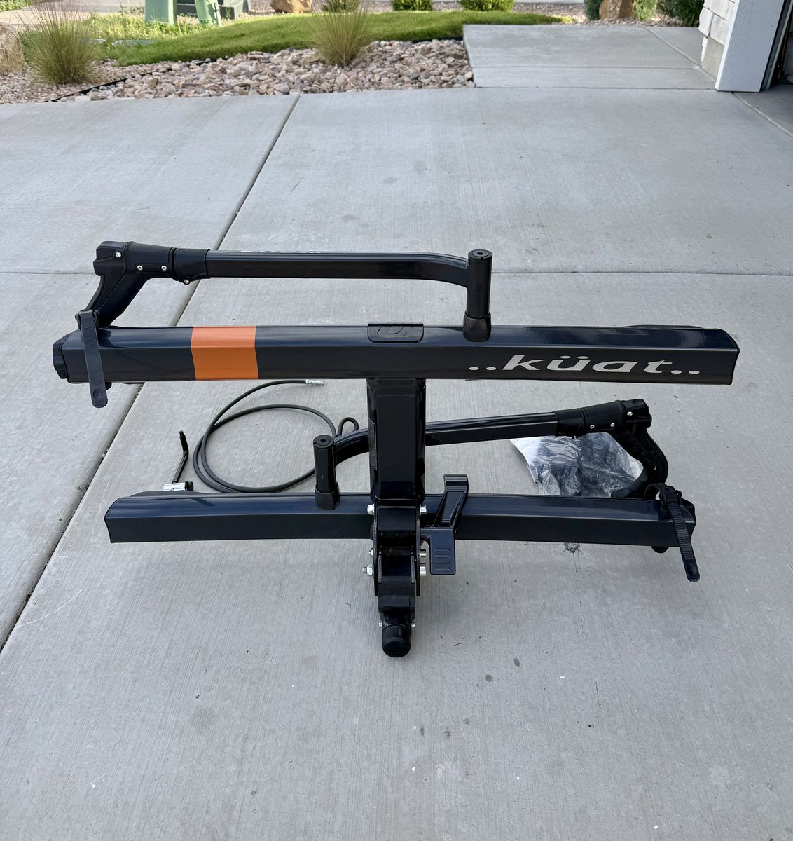 Kuat Sherpa 2.0 2-Bike Rack – Like New (used once)