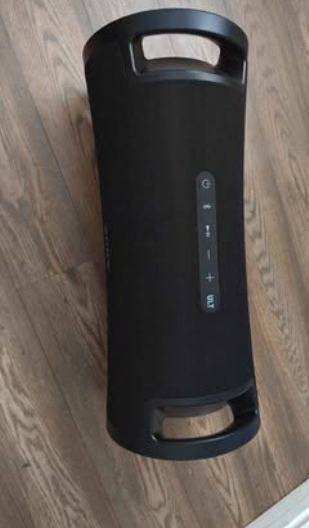 Main image 3