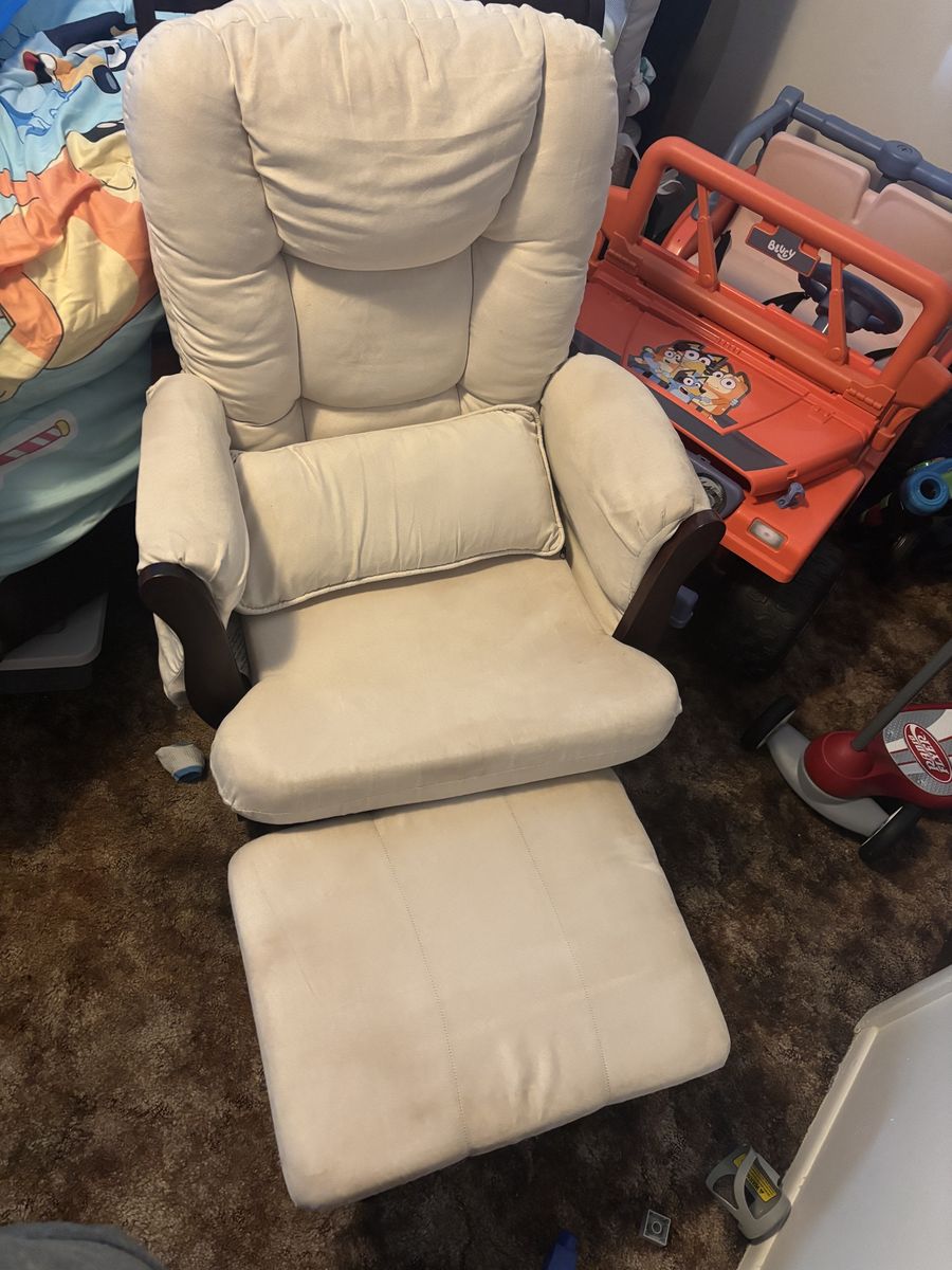 Rocking chair