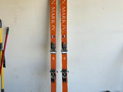 vintage olin mark IV skiis