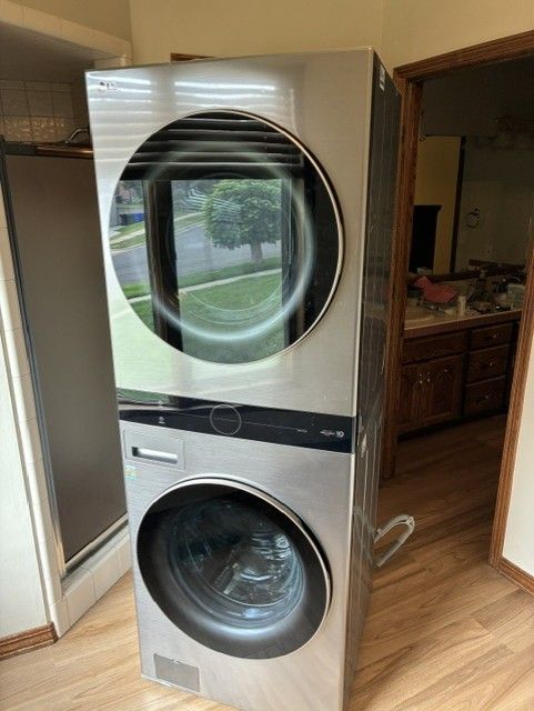 Washer & Dryer Tower Combo - Large Capacity, Virtually Brand New