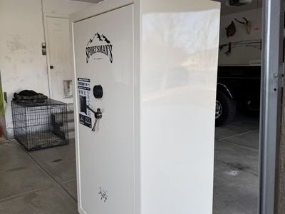 Sportsmans 50 Gun Safe By Liberty