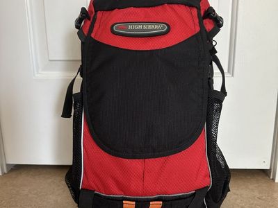 High Sierra Outdoor Hiking Backpack with Raincover