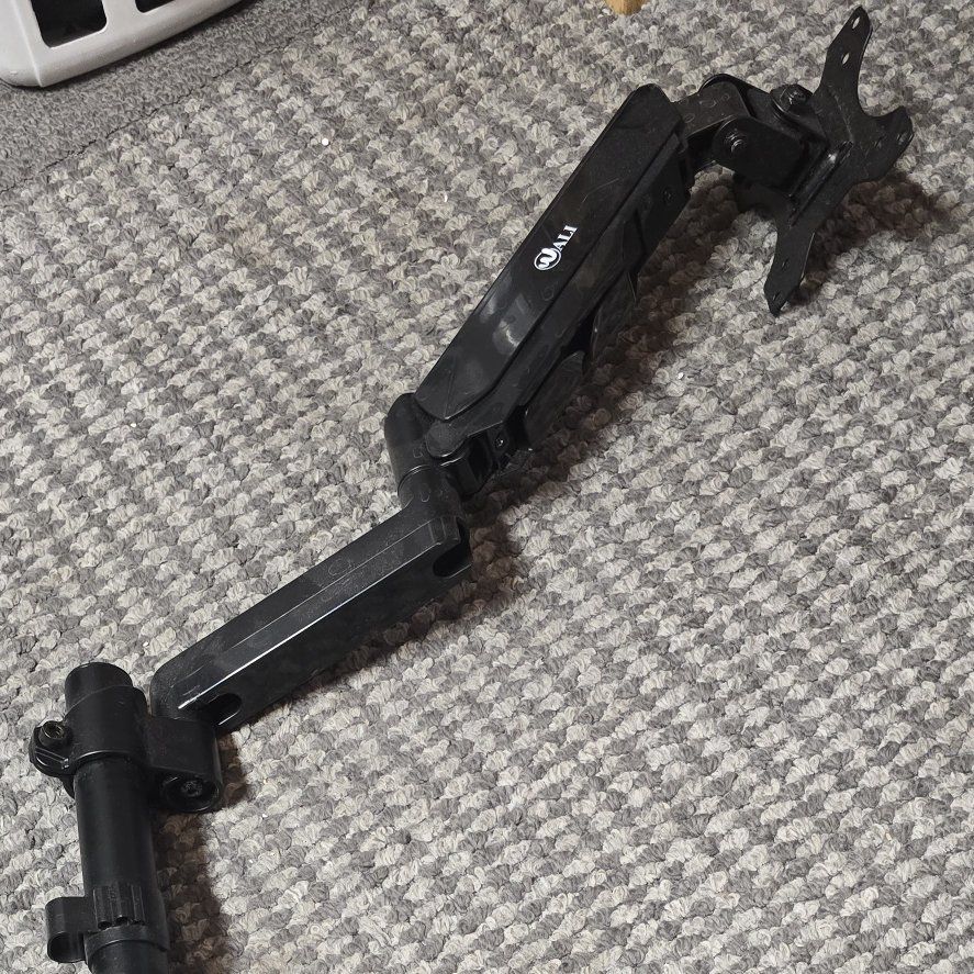 clamp on desk mount for tv or moniter
