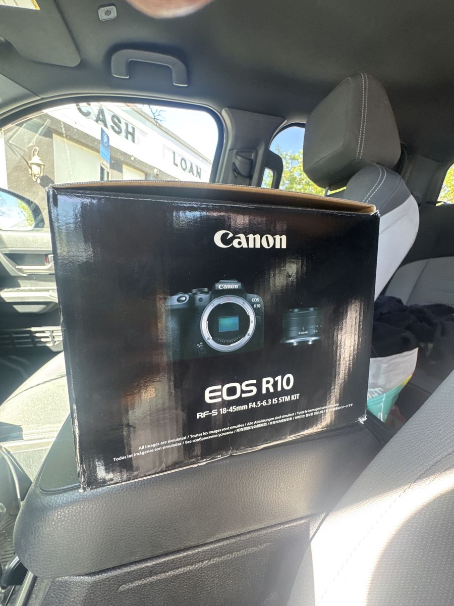 Eos Canon R10 RF-S 18-45mm F4.5-6.3 and ND FILTER BUNDLE!!