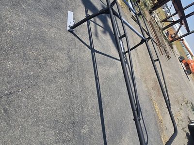 Heavy Duty Full Length Truck Bed Ladder Rack - Black Steel