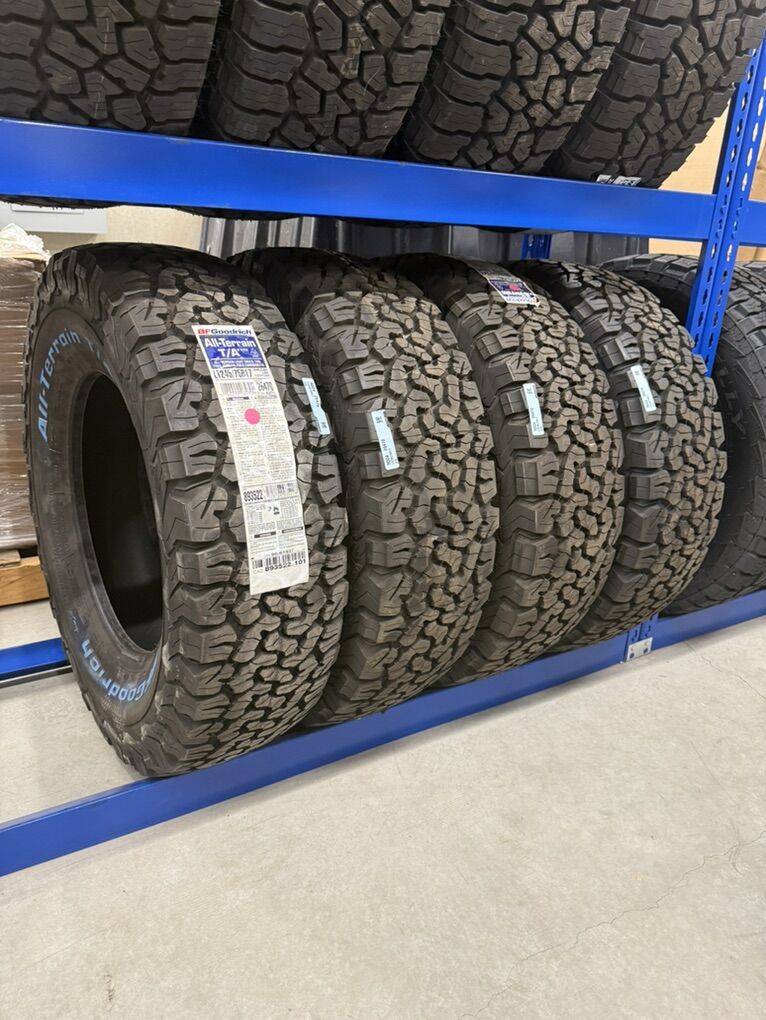 Set of 4 BFGoodrich KO2 LT245/75R17 Tires - New