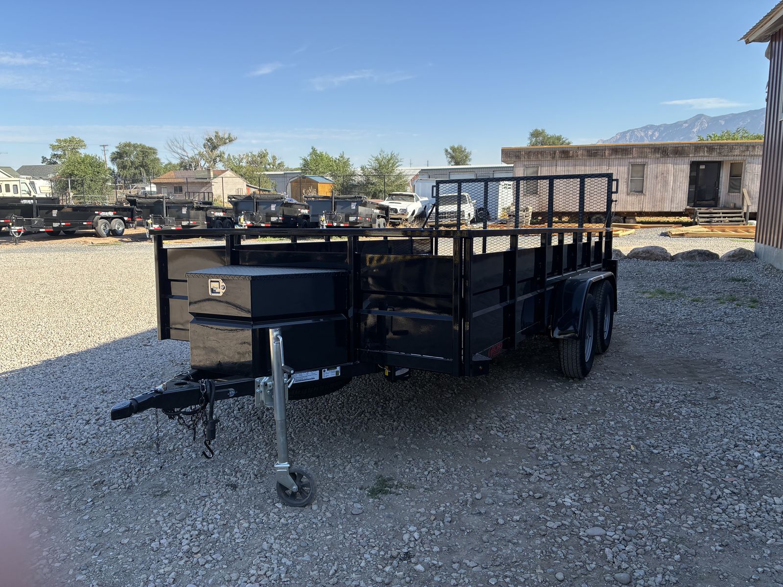 LANDSCAPE TRAILER.  RENT/LEASE TO OWN LANDSCAPE.  AS LOW AS $299 INITIAL PAYMENT