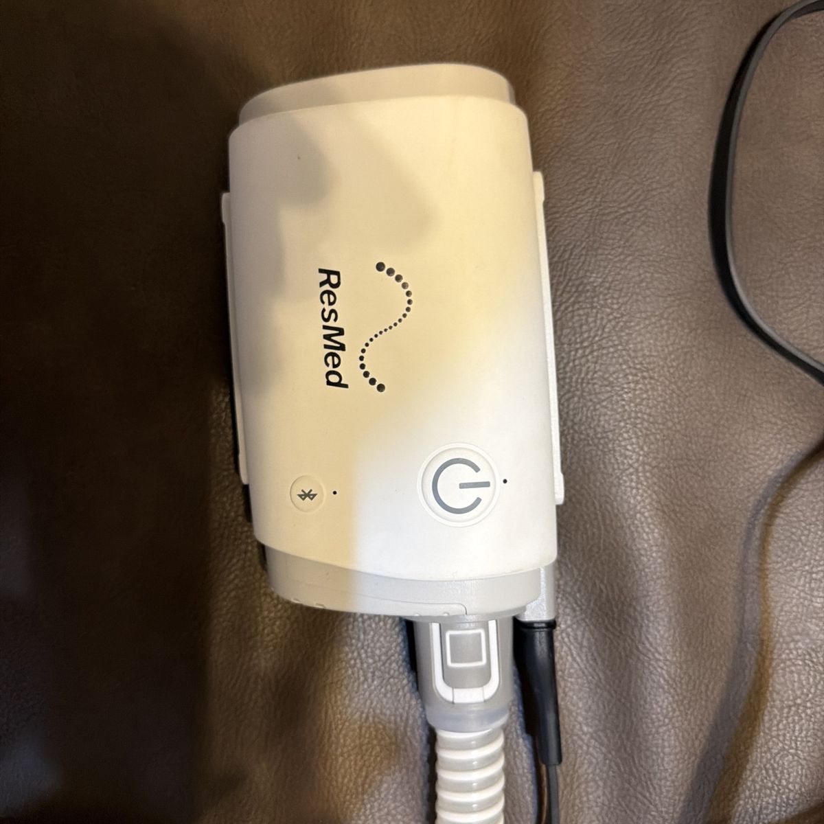 ResMed AirMini AutoSet CPAP Machine - Portable Travel CPAP with Power Supply & Tubing