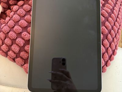 iPad 10th gen