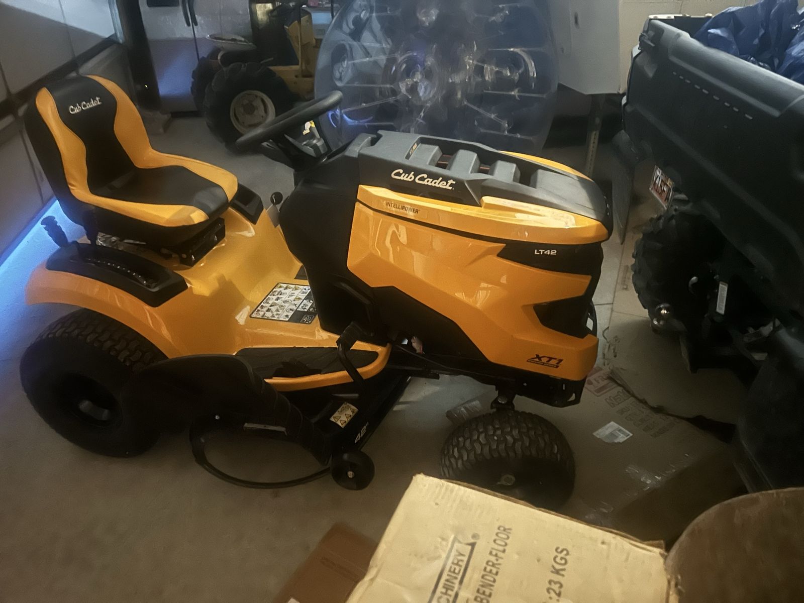 Cub Cadet XT1 LT42 Intellipower 42" Riding Lawn Mower - Excellent Condition
