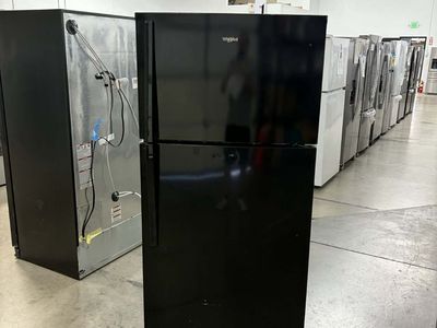 NEW WHIRLPOOL 33 INCH BLACK TOP FREEZER FRIDGE