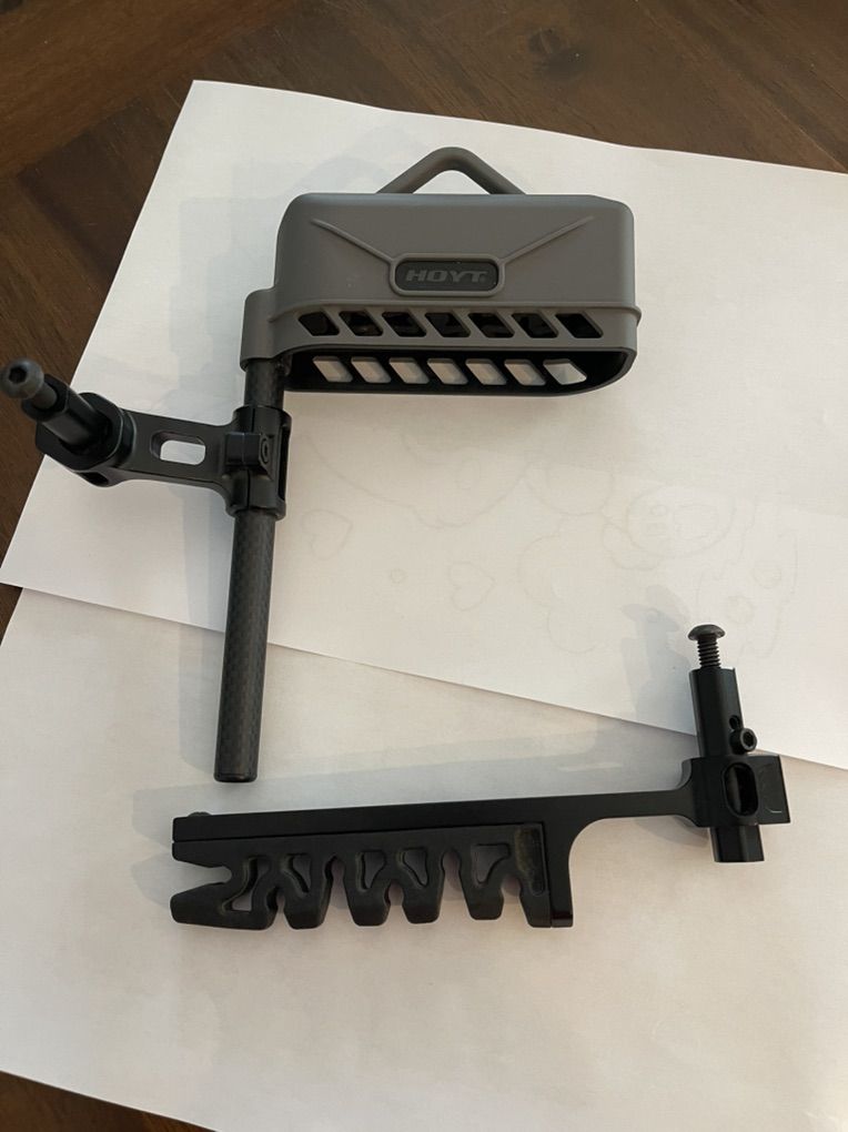 Hoyt Two-Piece Quiver