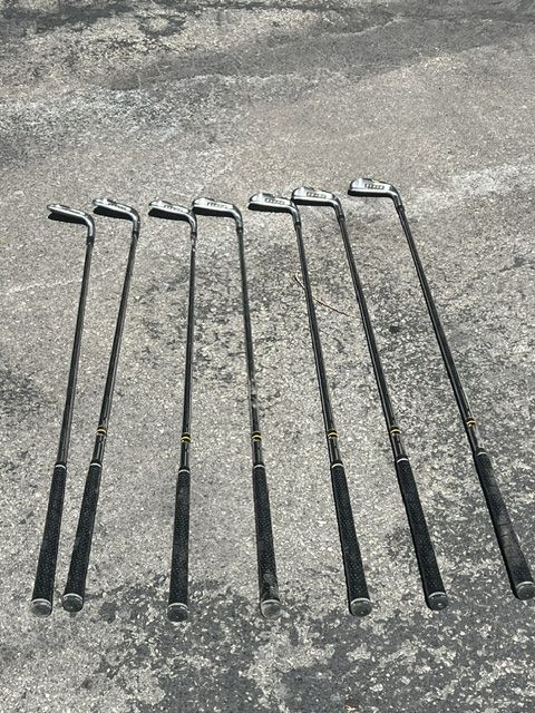 Taylormade RAC LT Golf Irons Set (7 Clubs)