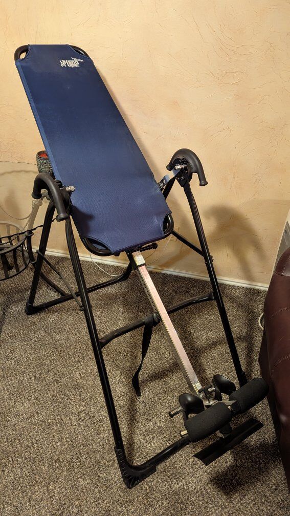 Like New Teeter hang ups original inversion tablen