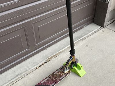 Maddgear Pro Scooter - Black, Rainbow Oil Slick Accents, Grip Tape Deck