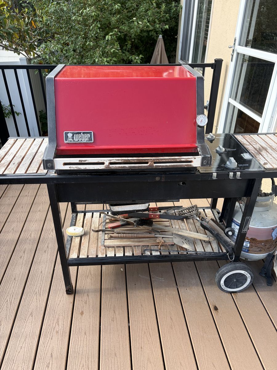 Weber Genesis 1000 bbq grill