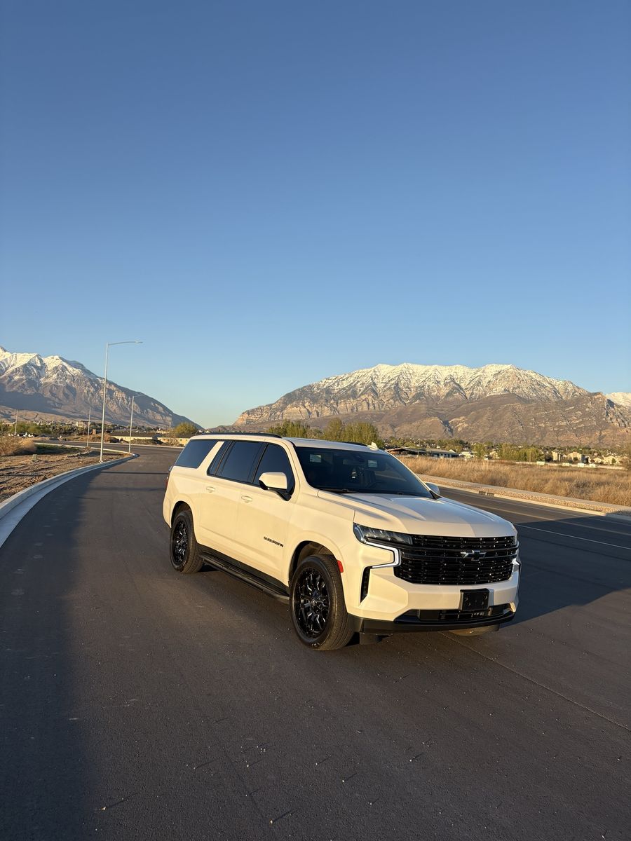 2021 Chevrolet Suburban RST