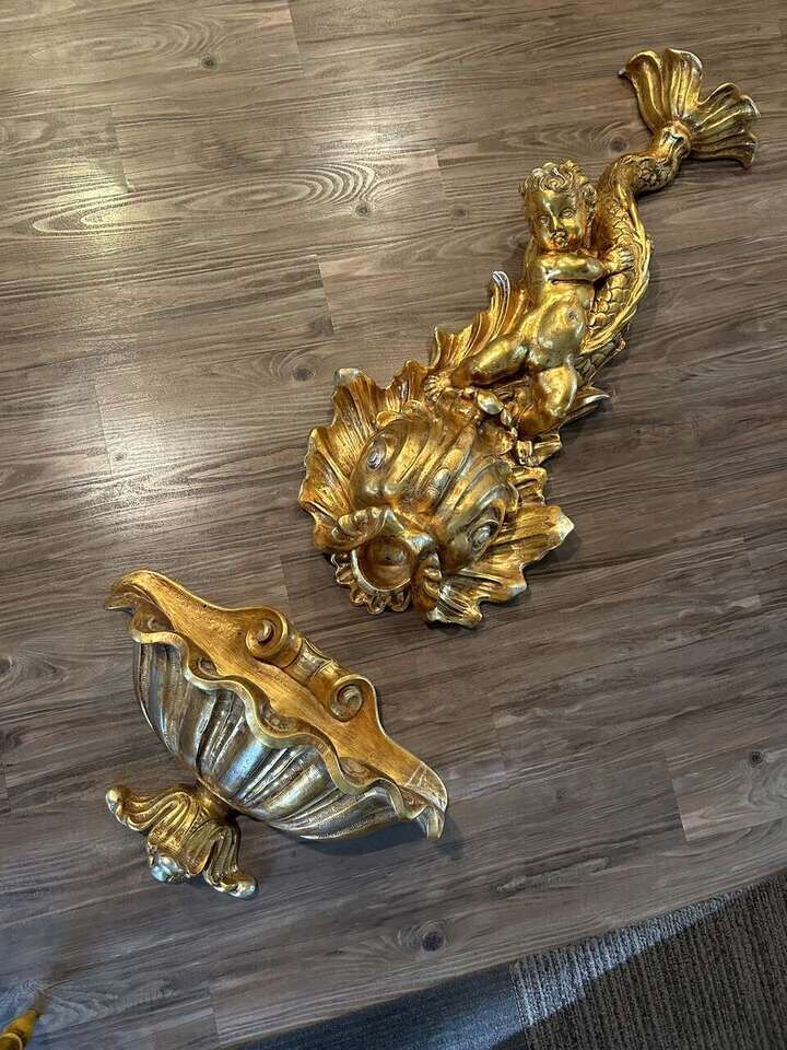 VINTAGE WOOD FAUX FISH CHERUB WALL FOUNTAIN