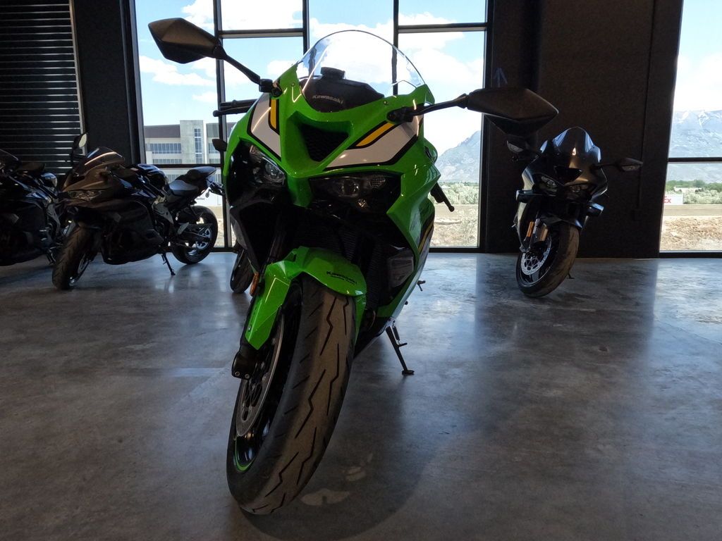 2025 Kawasaki Ninja® ZX™-6R ABS KRT Edition