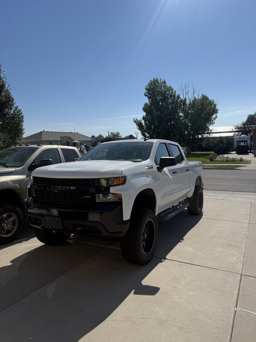 2020 Chevrolet Silverado 1500 Custom Trail Boss