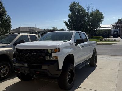2020 Chevrolet Silverado 1500 Custom Trail Boss